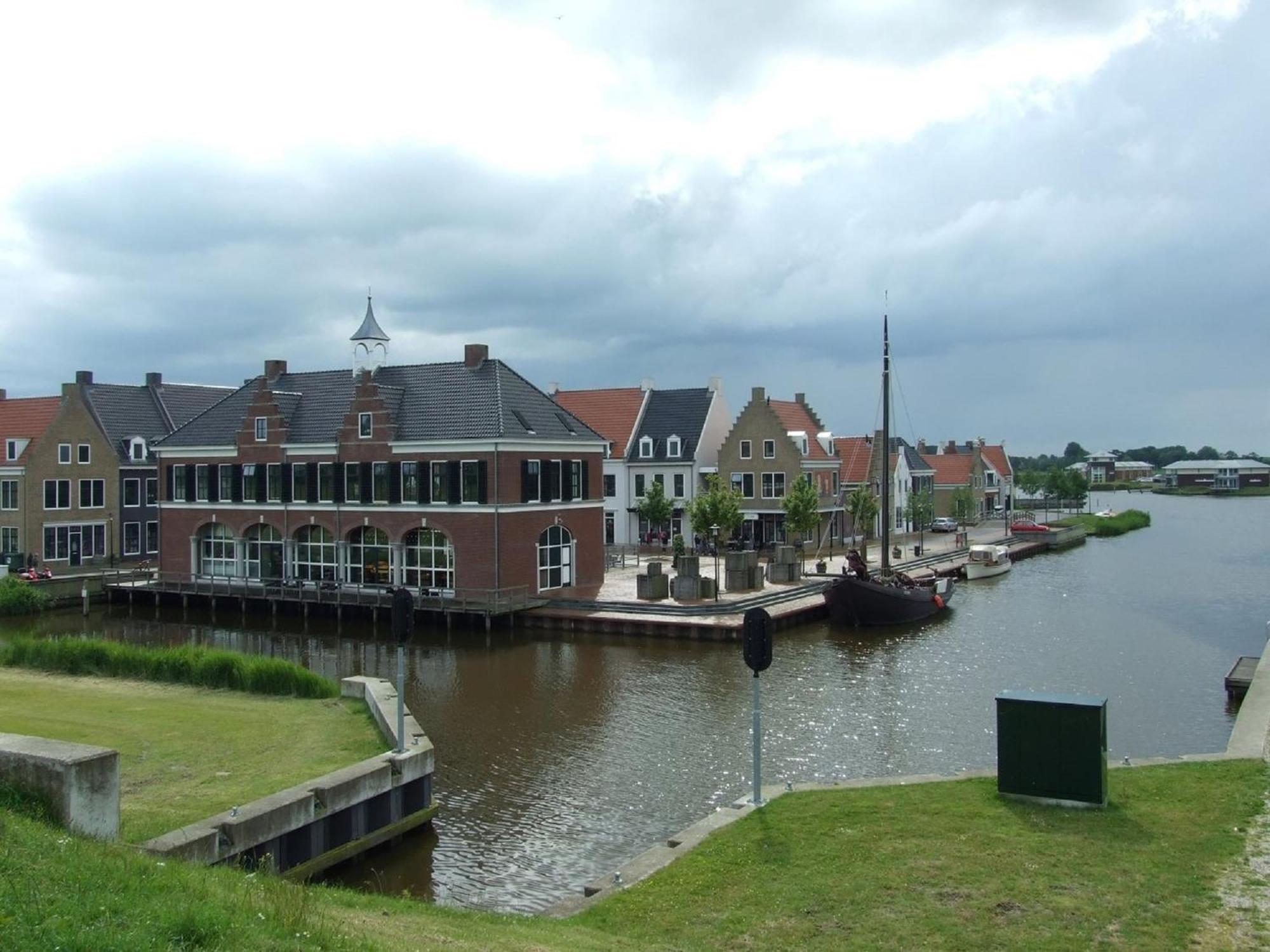 House Marijke With Winter Garden And Direct Access To The Lauwersmeer Anjum Dış mekan fotoğraf